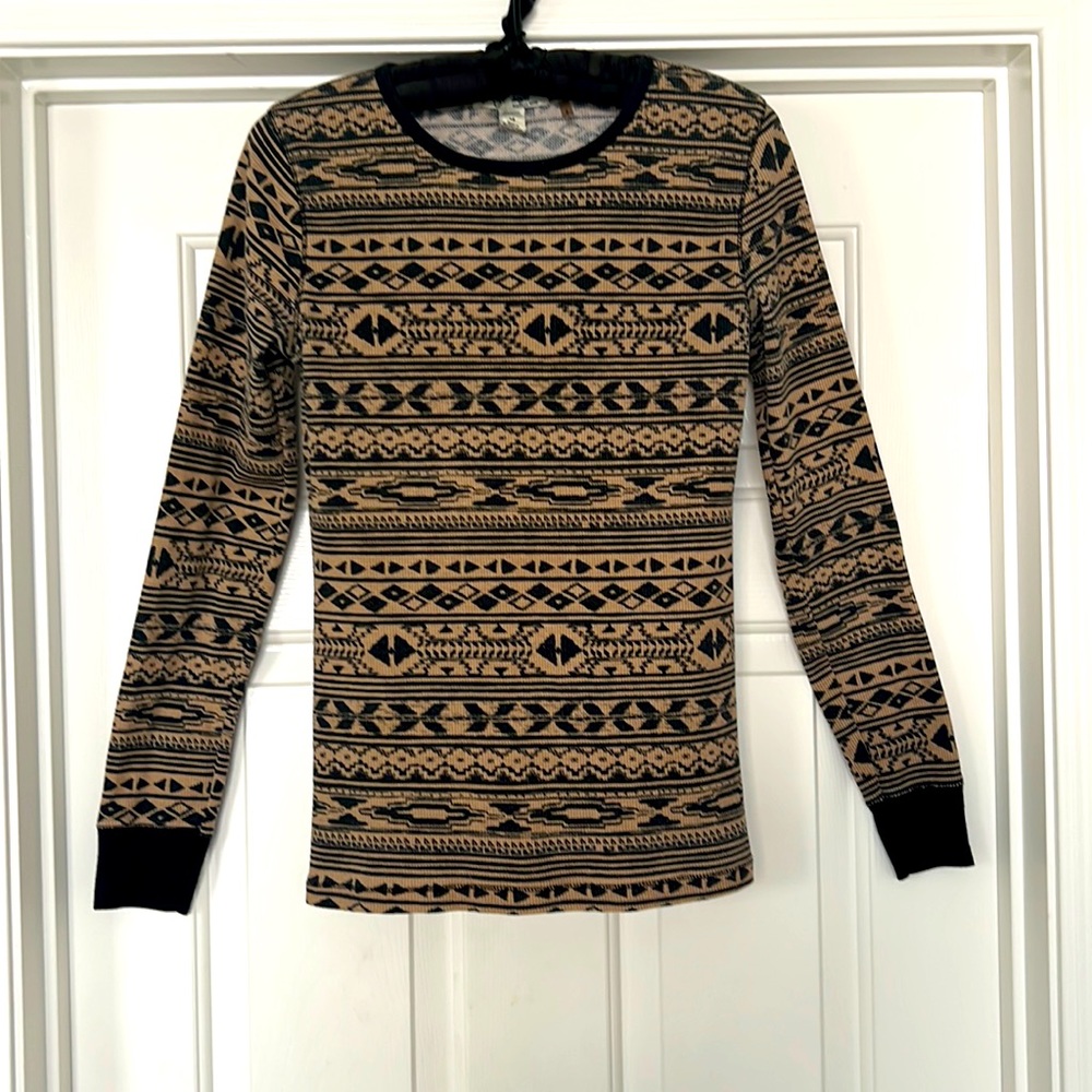 Active Basic Black & Tribal Print Thermal Top, 55% Cotton, Size M